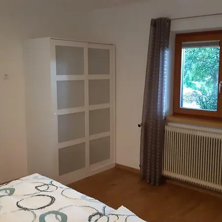 Lawie Am Attersee Alexenau