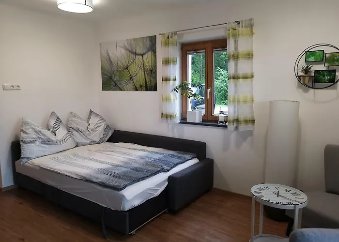 Lawie Am Attersee * Alexenau